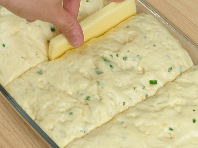 Pan sin sobar relleno de queso