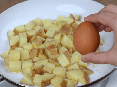 Almoço e Janta com Batatas e Ovos