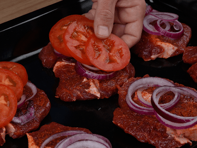 Carne Assada com Tomates e Cebola