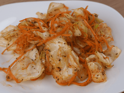 Salada de Repolho com Cenoura Diferente