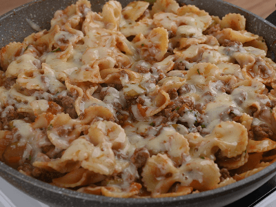 Bow-Tie Pasta with Ground Beef