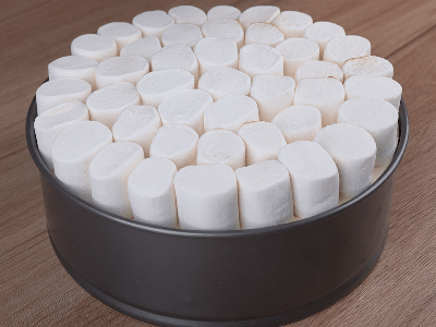 Torta de Marshmallow com Ruffles
