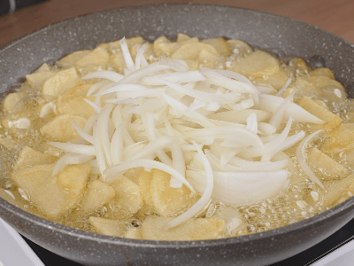 Potato and Onion Omelet