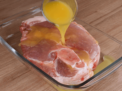 Jamón con jugo de naranja