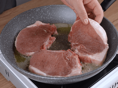 Pork Chop Steaks with Mushrooms