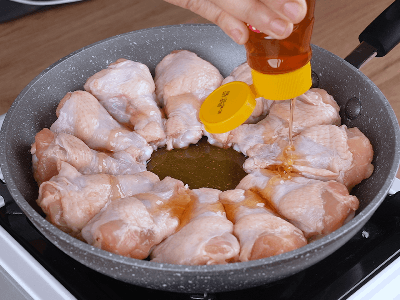 Honey-Glazed Chicken Drumsticks