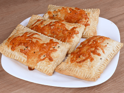 Empanadas de calabresa