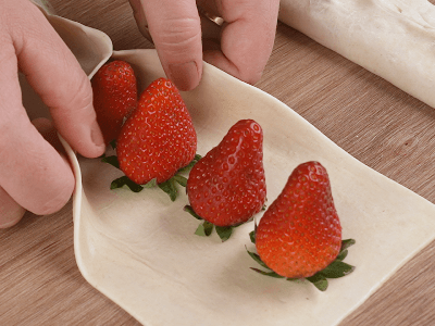 Postre de fresas con hojaldre