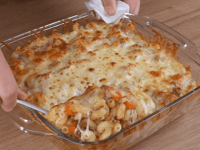 Macarrão com Carne e Queijo