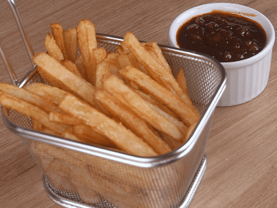 Papas fritas con salsa de Coca-Cola