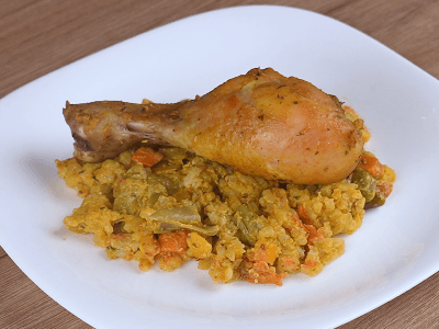 Chicken Drumsticks with Rice and Vegetables