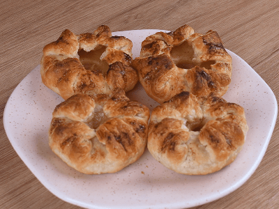 Apple Stuffed Puff Pastry