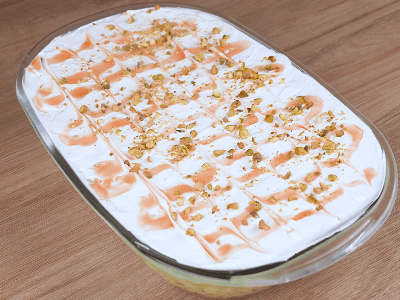 Bolo Gelado de Abacaxi e Pistache