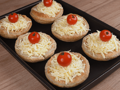 Bocadillos Rellenos con Papa y Queso