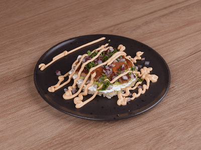 Waffle de Arroz com Salmão e Atum