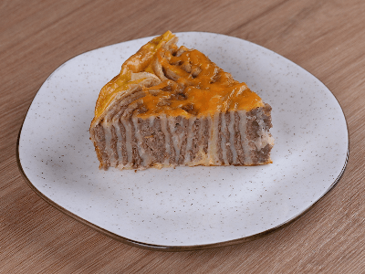 Torta de Tortilha com Carne e Queijo