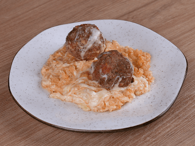 Arroz Cremoso com Almôndegas