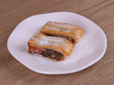 Massa Folhada com Morango e Chocolate