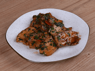 Panceta Caramelizada com Cerveja