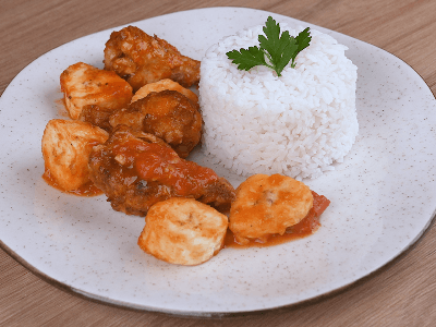 Chicken with Banana and Rice