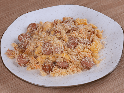 Toasted Cassava Flour with Bacon and Eggs