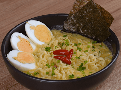 Noodles with Eggs