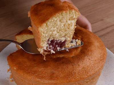 Pomegranate Jam Cake