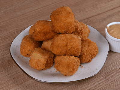 Salgadinho de Salsicha com Bacon