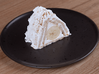 Banana and Biscuit Dessert