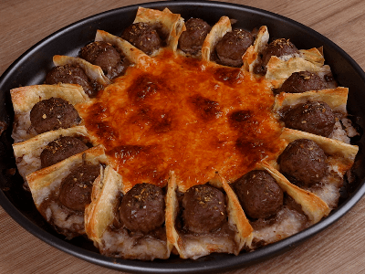 Almôndegas com Tortilha