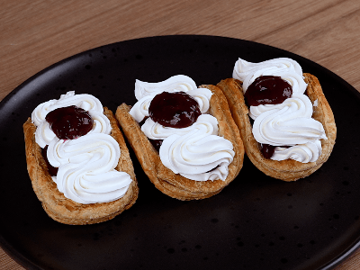 Whipped Cream Dessert with Jam