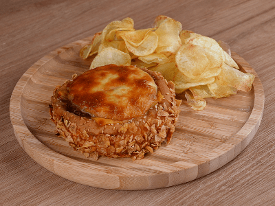 Hambúrguer com Queijo e Batatas