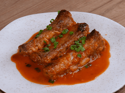 Costela Suína com Molho de Cerveja