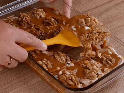 Doce de Pasta de Biscoito com Nozes