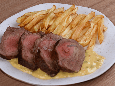 Beef with Sauce and Fries