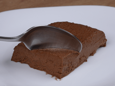 Postre de banana con chocolate