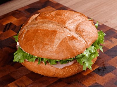 Lanche de Lombo e Queijo