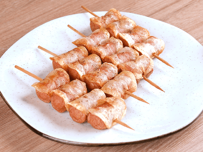Espetinho de Salsicha com Batata