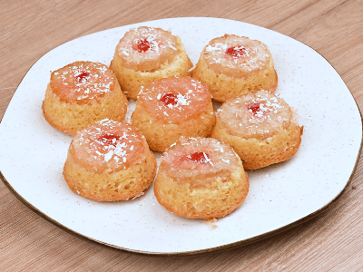 Mini Bolo de Abacaxi