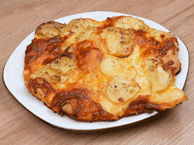 Cheese and Potato Pizza