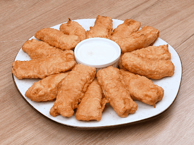 Palitos de pollo empanizados