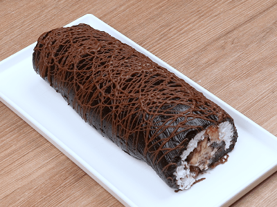 Rocambole Oreo com Banana e Chocolate