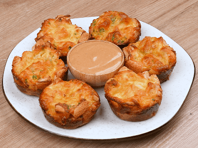 Bread Cupcake with Egg and Cheese