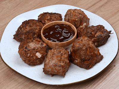 Fried Meatballs with Cheese