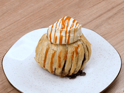 Sobremesa de Maçã com Chocolate e Caramelo