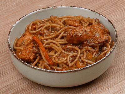 Spaghetti with Vegetables and Chicken